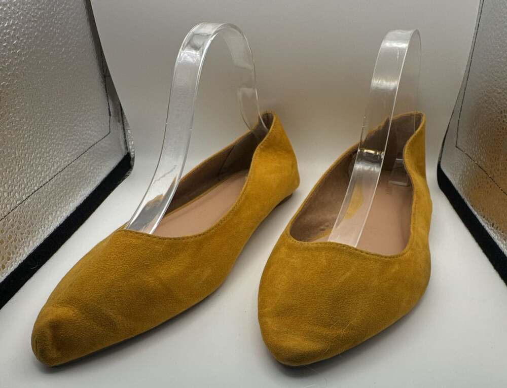 Old Navy Pointed Toe Ballet Flats Yellow Suede